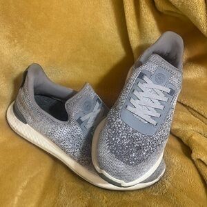 ⚫️ BOGO Grey Peter Millar sneakers women’s size 8.5